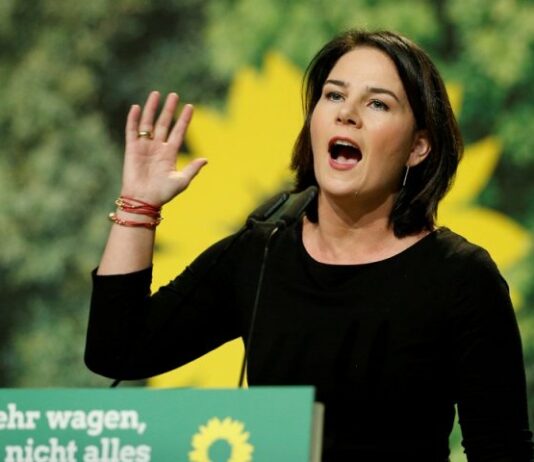 Αναβίωση του Ράιχ αλλά με Πράσινη Προβιά στην Γερμανία.