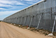 Σκουρλέτης στο MEGA: Γελιέται η Κυβέρνηση όταν νομίζει ότι θα μονοπωλήσει την προεκλογική συζήτηση με το θέμα του φράκτη.