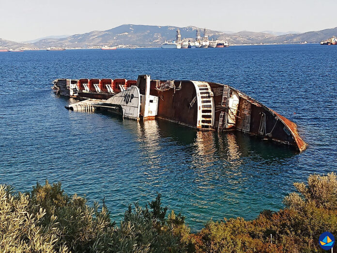 Wreck-Mediterranean-Sky