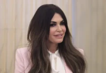 Ποια Είναι η Νέα Πρέσβειρα των Ηνωμένων Πολιτειών που Ανέλαβε τα Καθήκοντά της;