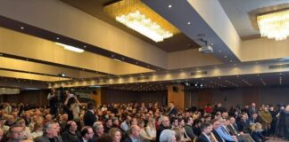 Αλέξης Τσίπρας από τα Γιάννενα: Είδα ανθρώπους που αγαπούν τον τόπο τους και έψαχναν τρόπο ώστε να μείνουν σε αυτόν και να δημιουργήσουν κάτι για τους ίδιους και τις γενιές που έρχονται.