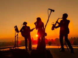 Norah Jones & John Legend: Midnight Promise.